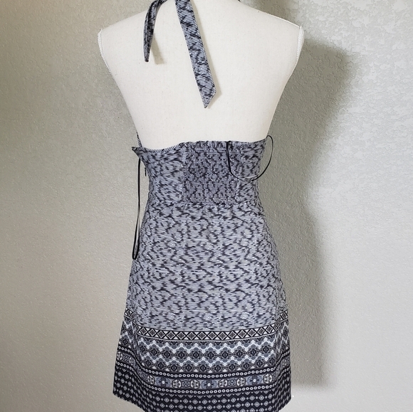 Athleta Go anywhere halter dress - Picture 7 of 9